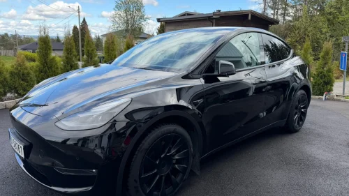 TESLA Model Y Full self-driving (FSD), LR AWD, Nye dekk, EU ok 2026