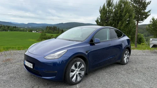 TESLA Model Y Long Range AWD