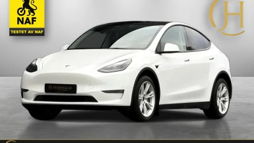 TESLA Model Y LongRange/AWD/Autopilot/Pano/Krok/Skinn/Navi/S+V