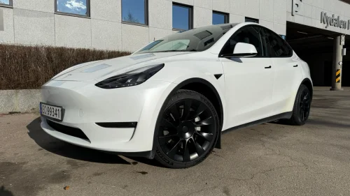 TESLA Model Y Long Range AWD