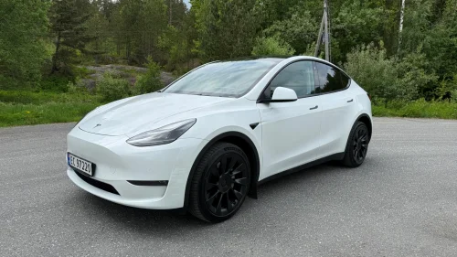 TESLA Model Y Long Range AWD