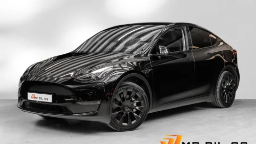 TESLA Model Y Long Range AWD / Autopilot / 20" / Premium / Panorama