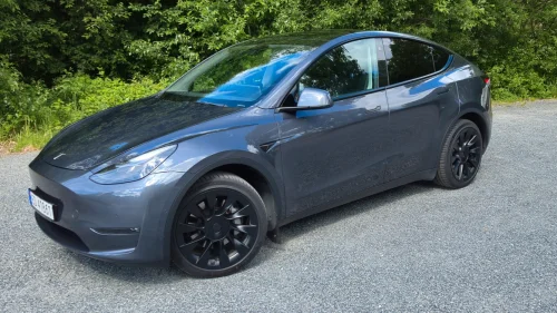 TESLA Model Y Long Range AWD