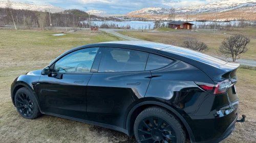 TESLA Model Y Long Range AWD
