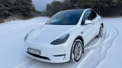 TESLA Model Y Long Range AWD
