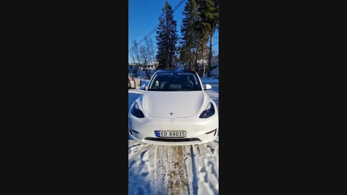 TESLA Model Y Long Range AWD