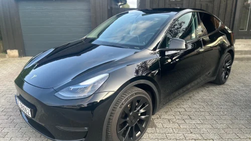 TESLA Model Y Long Range AWD