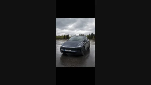 TESLA Model Y TESLA Model Y JUNIPER STEALTH GREY