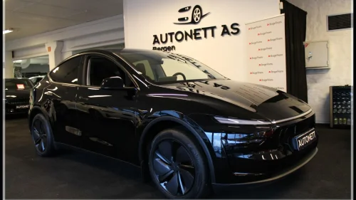 TESLA Model Y FACELIFT 2026,LR,AWD,PANO,H-FESTE,S+V-HJUL,INNBYTTE!!