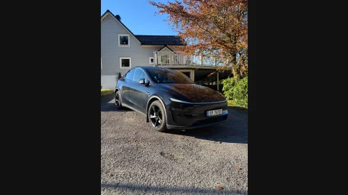 TESLA Model Y Long Range AWD