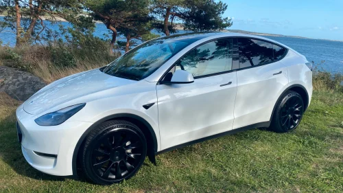 TESLA Model Y SE!NyEU.Long R.AWD.FSD.krok.HIFI.Gar.08/2027