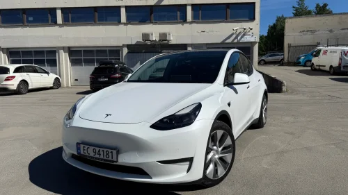 TESLA Model Y Long Range AWD