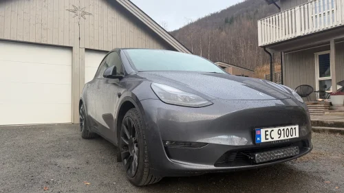 TESLA Model Y Long Range AWD