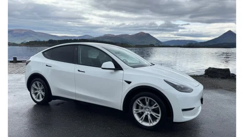 TESLA Model Y Long Range AWD