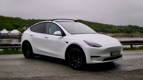 TESLA Model Y Long Range AWD
