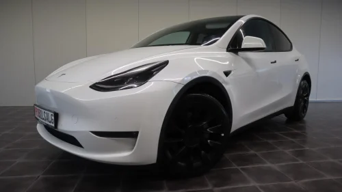 TESLA Model Y AWD/LR/AUTOPILOT/360 KAMERA/PANORAMA/RATTVARME