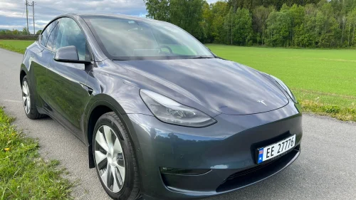 TESLA Model Y Long Range AWD