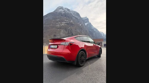 TESLA Model Y Long Range AWD premium // 20" Induction,krok