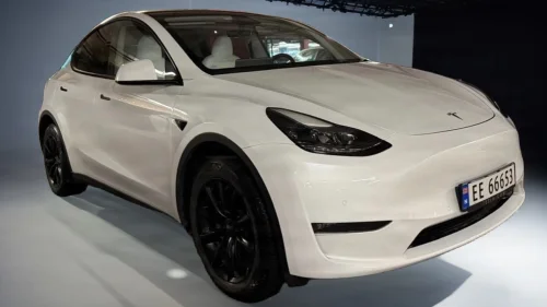 TESLA Model Y Long Range AWD