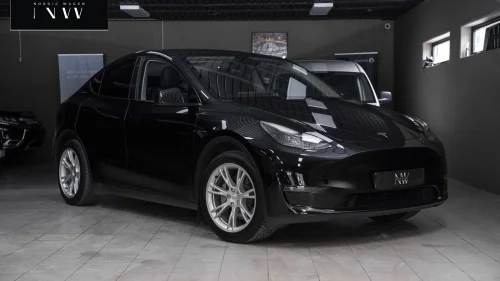 TESLA Model Y AWD Long Range Autopilot Varmepumpe Krok 1-eier
