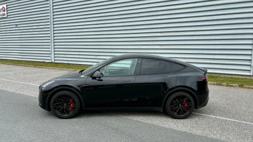 TESLA Model Y 20” bak/front skjerm, ny lakkert front