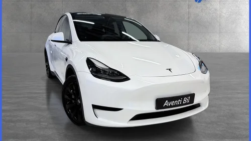 TESLA Model Y 455km(WLTP)/SR/Krok/Ryzen/Navi/R.kam/Pano/AP/V.pumpe