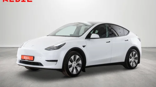 TESLA Model Y 455Km/SR/RWD/Krok/Pano/Skinn/Navi/R.Kam/Ryzen/S+V