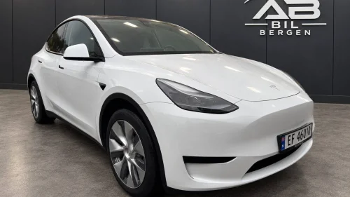 TESLA Model Y 455KM | Norsk/Garanti | H.feste/V.pumpe/Premium/HW3++