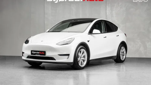 TESLA Model Y SR RWD 455WLTP/APILOT/LED/SKINN/ACC/PANO/RATTVARME/NAVI