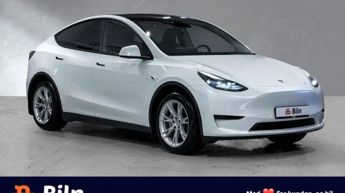 TESLA Model Y SR 455 /Autopilot/Krok/Hifi/Varmepumpe/Panorama