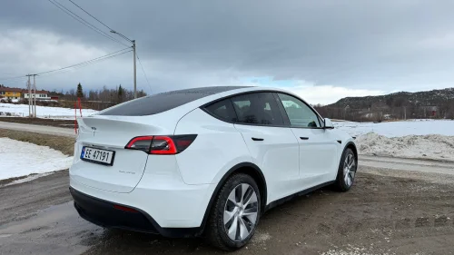 TESLA Model Y Long Range AWD
