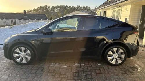 TESLA Model Y Long Range AWD