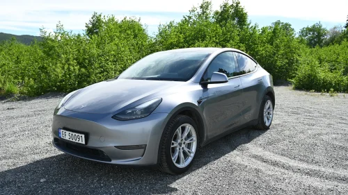 TESLA Model Y Long Range AWD