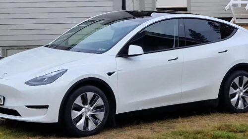 TESLA Model Y Long Range AWD