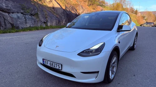 TESLA Model Y Long Range AWD