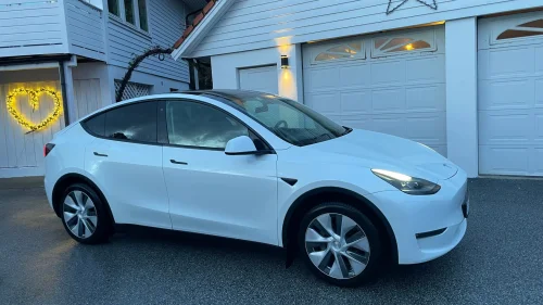 TESLA Model Y Long Range AWD