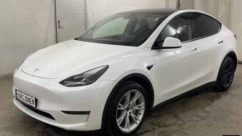 TESLA Model Y LR AWD AUTOPILOT ACC HENGERFESTE VARMEPUMPE PANO