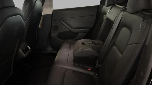 TESLA Model Y Long Range AWD Premium Hengerfeste