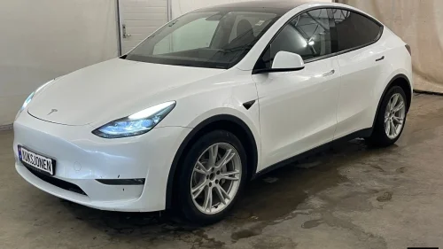 TESLA Model Y LR AWD AUTOPILOT ACC HENGERFESTE VARMEPUMPE PANO