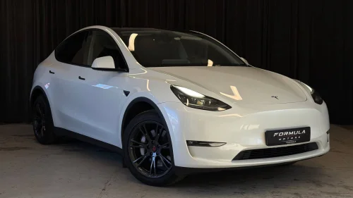 TESLA Model Y LONG RANGE/533KM/DUALMOTOR/RYZEN/KROK/AP/V.PUMPE/MATRIX