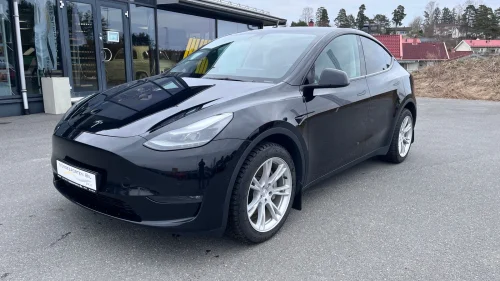 TESLA Model Y Long Range/AWD/Skinn/Premium/EAP/ H.Feste