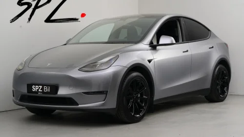 TESLA Model Y LR AWD KROK AP PREMIUM LYD SKINN PANO V PUMPE NORSK