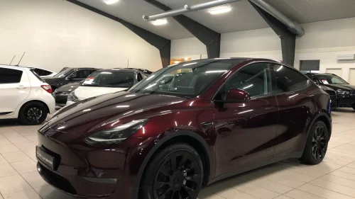 TESLA Model Y LONG RANGE, AWD,RYZEN, AP,KROK, PANO,PREMIUM,20"NORSK