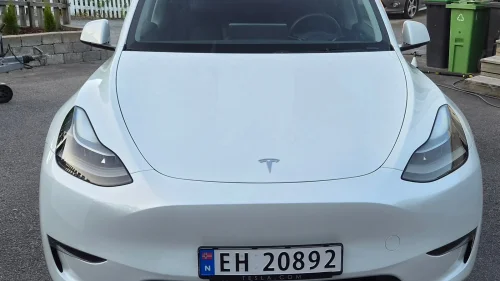 TESLA Model Y Long Range AWD