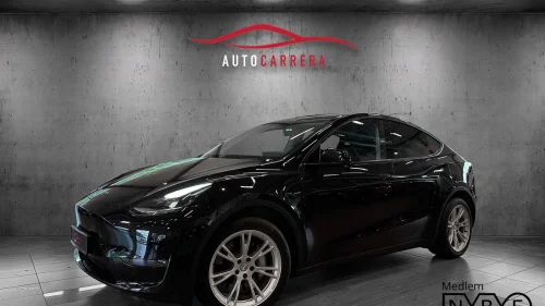 TESLA Model Y Long Range AWD Skinn/Autopilot/Premium/Krok++