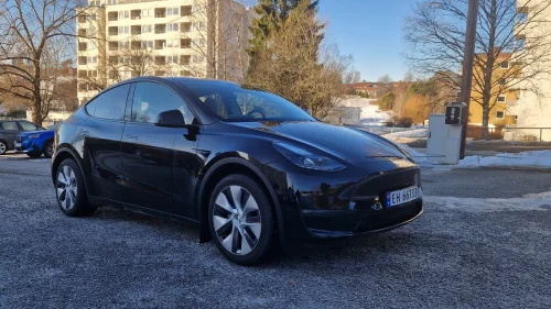 TESLA Model Y Long Range AWD