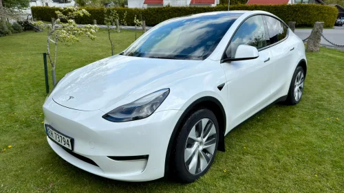 TESLA Model Y Long Range AWD