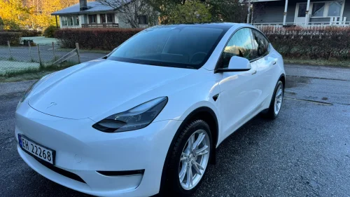 TESLA Model Y Long Range AWD