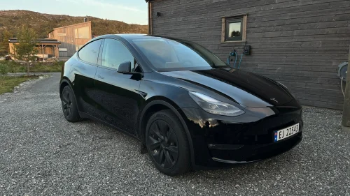 TESLA Model Y Long Range AWD