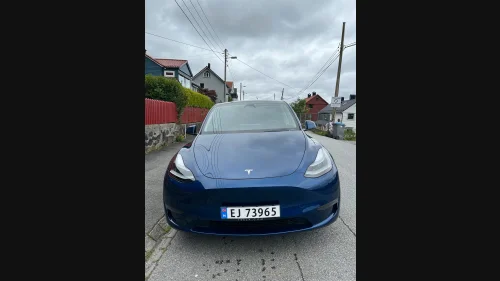 TESLA Model Y Long Range AWD